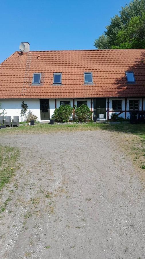 Skovhusets B&B I Gislev Luaran gambar